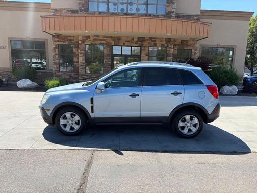 Light Blue 2013 Chevrolet Captiva Sport 2LS