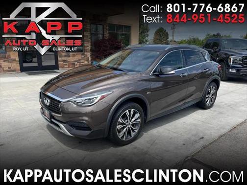 2018 INFINITI QX30 Luxury
