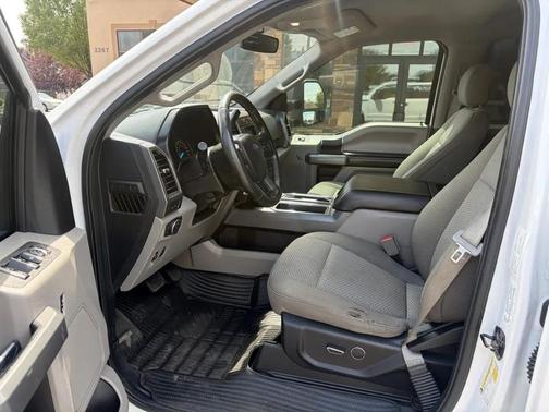 White 2018 Ford F-150 XLT