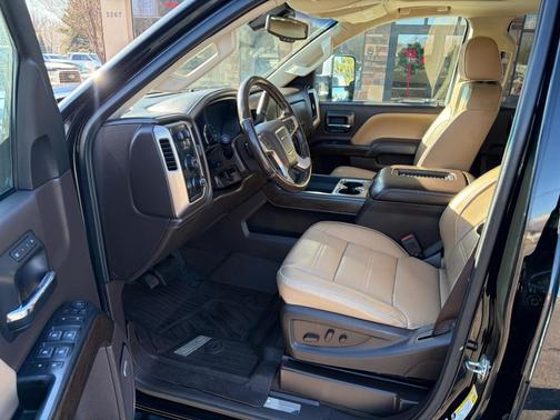 2018 GMC Sierra 2500 Denali