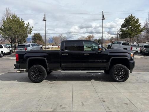 2016 GMC Sierra 3500 Denali