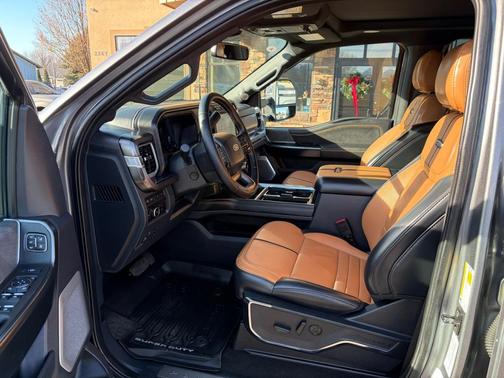 2024 Ford F-350 Platinum