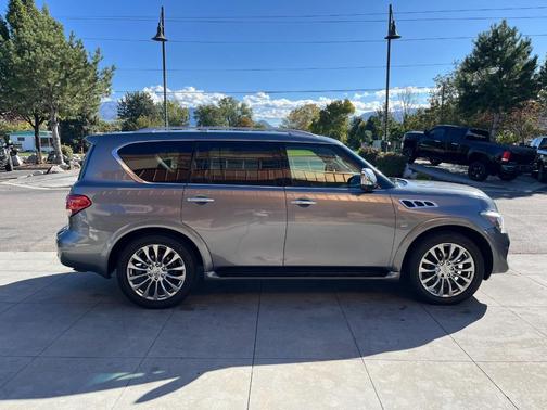 2016 INFINITI QX80 Base