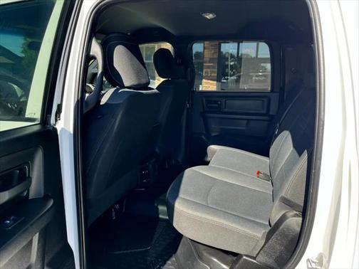 2022 RAM 2500 Tradesman Crew Cab 4x4 8' Box