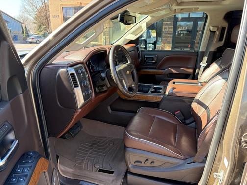 2015 Chevrolet Silverado 2500 High Country