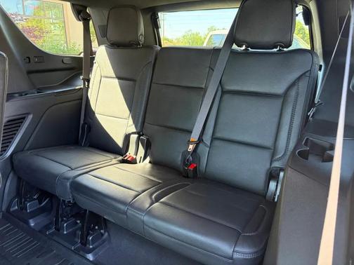 White 2023 GMC Yukon Denali