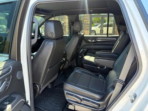 White 2023 GMC Yukon Denali