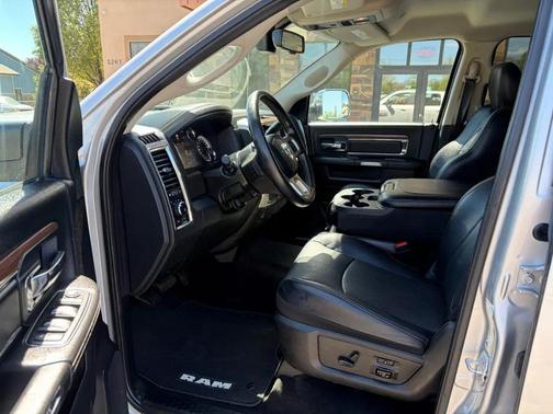 Silver 2017 RAM 2500 Laramie Crew Cab 4x4 6'4' Box