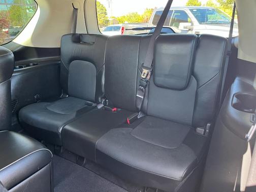 2018 INFINITI QX80 Base