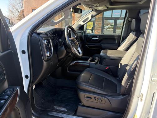 2023 GMC Sierra 2500 SLT