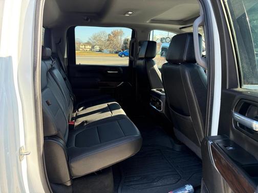 2023 GMC Sierra 2500 SLT