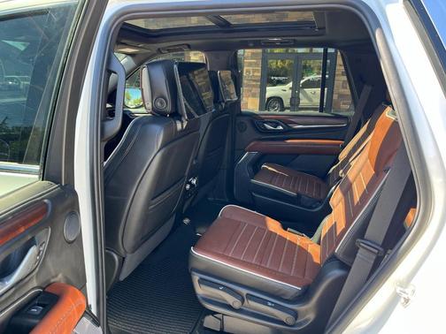 2024 GMC Yukon Denali Ultimate