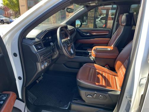 2024 GMC Yukon Denali Ultimate