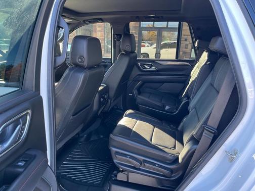 2022 Chevrolet Tahoe 4WD RST