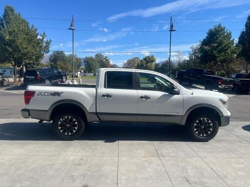 2018 Nissan Titan PRO-4X