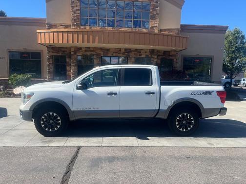 2018 Nissan Titan PRO-4X