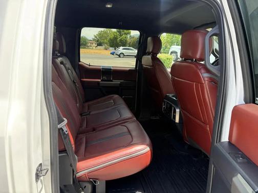 White 2022 Ford F-350 Platinum