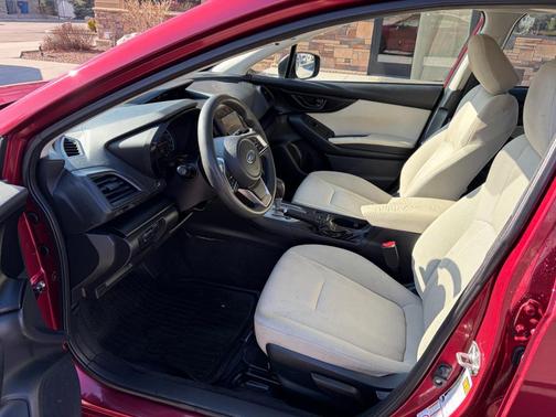 2018 Subaru Impreza 2.0i