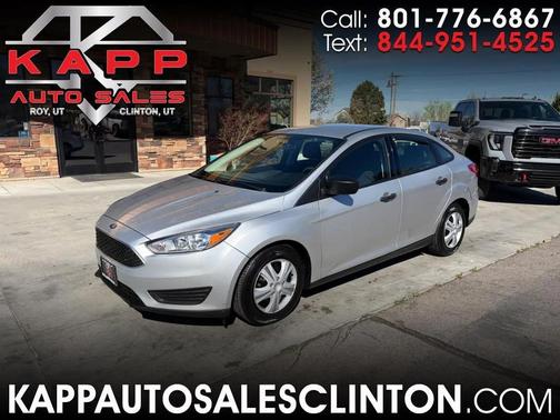 Silver 2018 Ford Focus SE