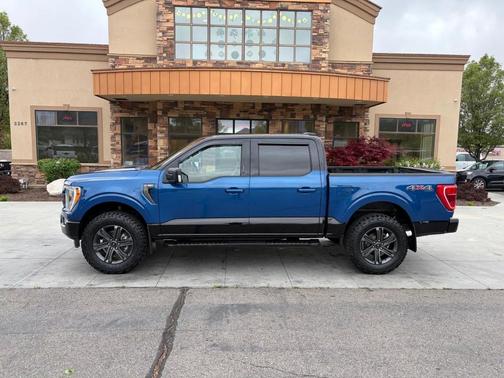 Blue 2023 Ford F-150 XLT