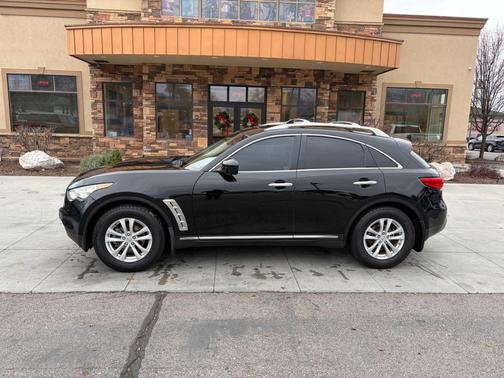 2011 INFINITI FX35 Base