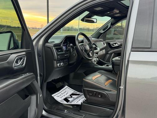 2021 GMC Yukon 4WD AT4