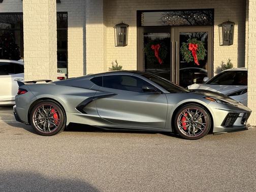 2024 Chevrolet Corvette Stingray w/3LT
