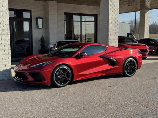 Red Mist Metallic Tintcoat 2022 Chevrolet Corvette Stingray w/2LT