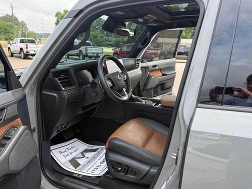 Incognito 2025 Lexus GX 550 Luxury