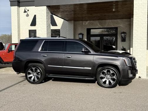 2016 Cadillac Escalade Luxury