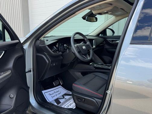 2023 Buick Envision Essence AWD