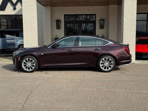 2022 Cadillac CT5 Premium Luxury