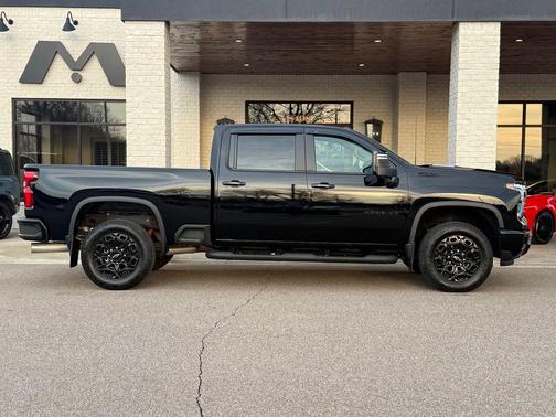 2024 Chevrolet Silverado 2500 LT