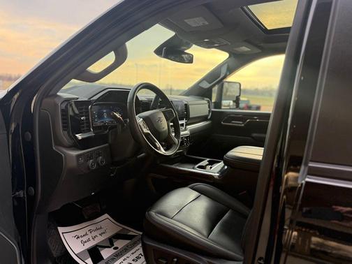 2024 Chevrolet Silverado 2500 LT