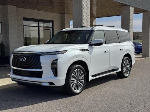 2025 INFINITI QX80 SENSORY AWD