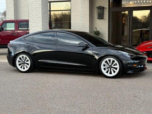 Solid Black 2022 Tesla Model 3 Long Range