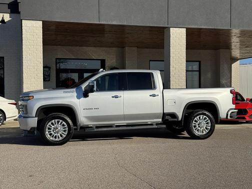 2021 Chevrolet Silverado 2500 High Country