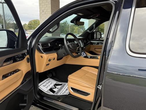 2023 Jeep Grand Wagoneer Series III 4x4