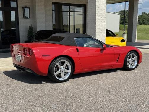 2005 Chevrolet Corvette Base