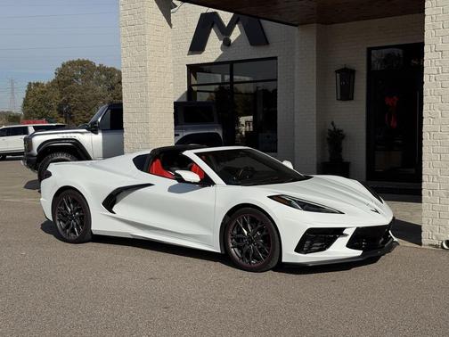 2025 Chevrolet Corvette Stingray w/2LT