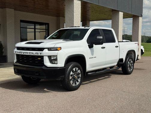 Summit White 2021 Chevrolet Silverado 2500 Custom