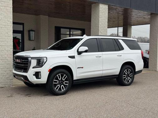 2023 GMC Yukon 4WD AT4