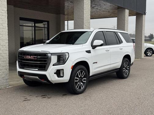 2023 GMC Yukon 4WD AT4