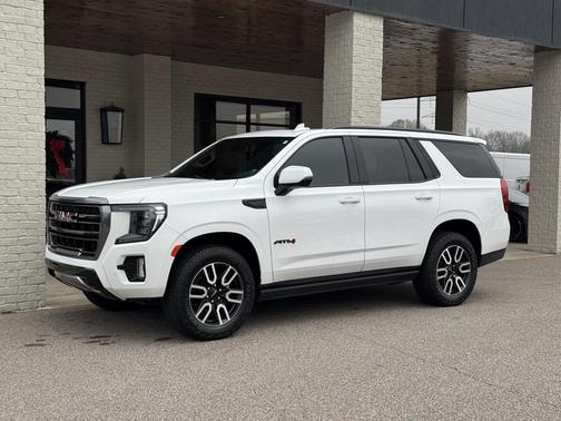 2023 GMC Yukon 4WD AT4