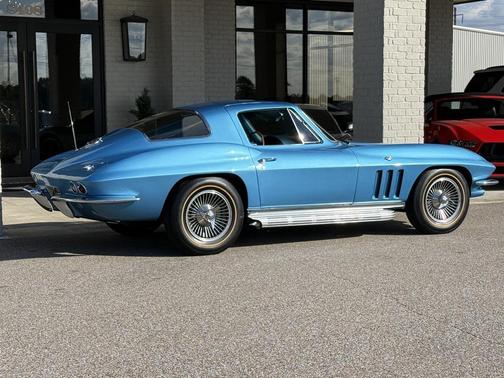 1966 Chevrolet Corvette Base