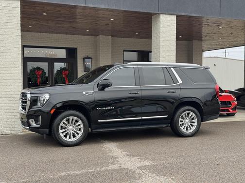 2022 GMC Yukon SLT