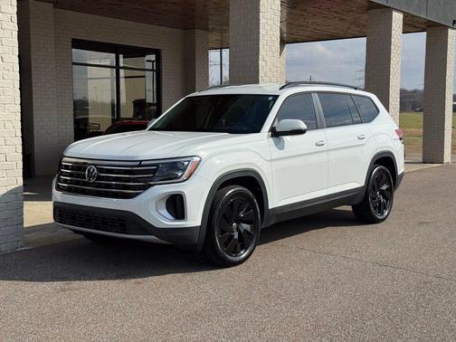 2024 Volkswagen Atlas 2.0T SE w/Technology 4MOTION