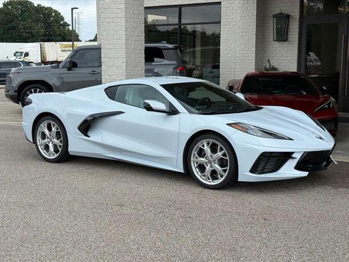 Ceramic Matrix Gray Metallic 2022 Chevrolet Corvette Stingray w/2LT