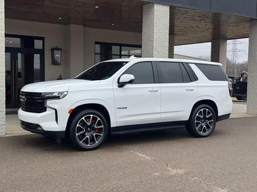 2023 Chevrolet Tahoe 4WD RST