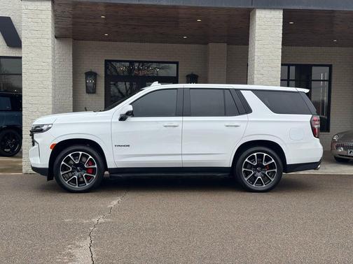 2023 Chevrolet Tahoe 4WD RST